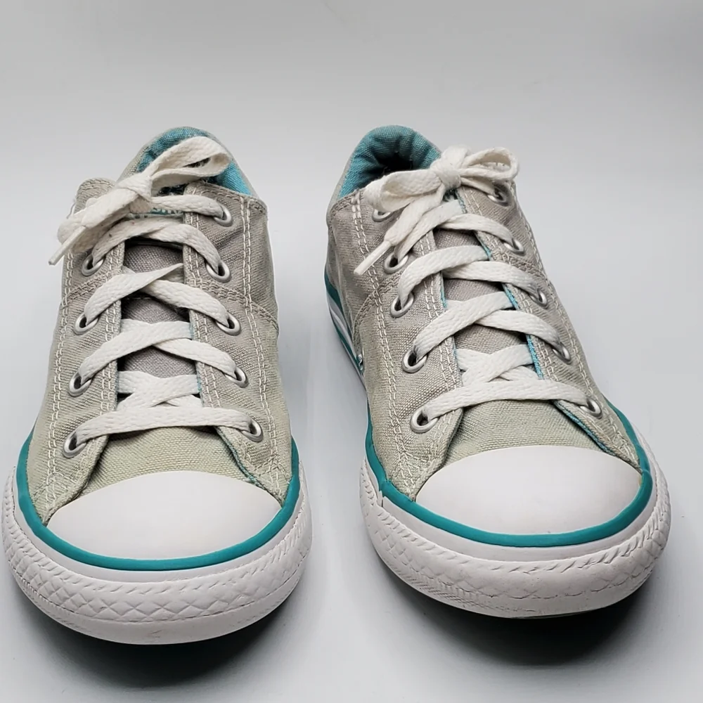 Converse allstar skater sneakers size 3